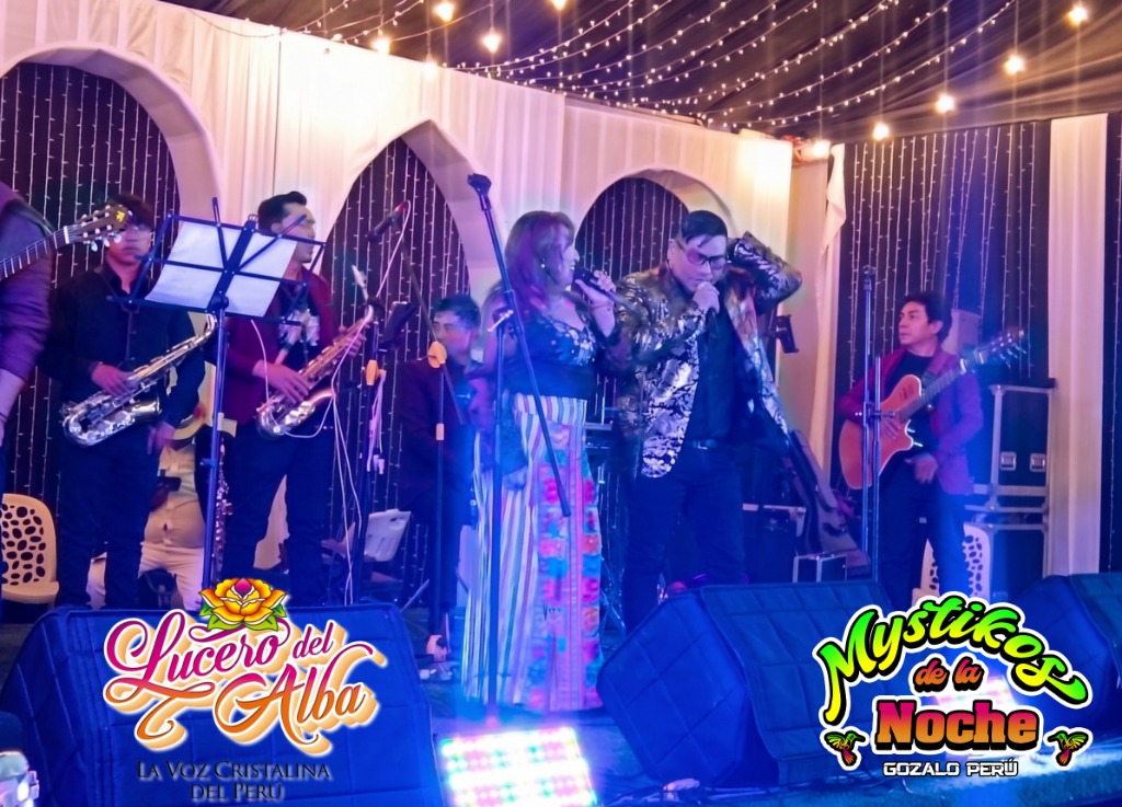 Mystikos de la Noche en vivo con Lucero del Alba